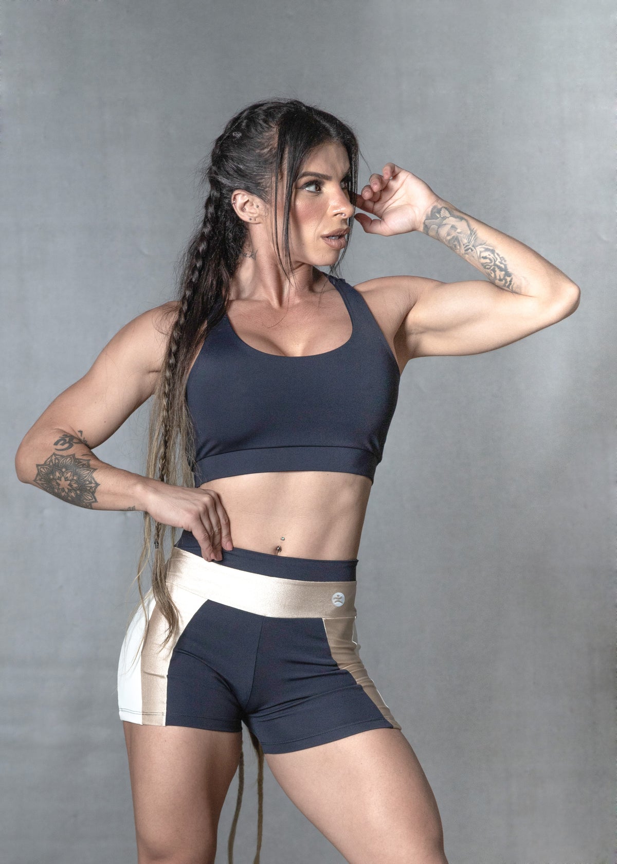 Conjunto Fitness PulseTank - Top Alça + Shorts com Bolso - Preto