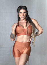 Conjunto Fitness CoreBeat - Top Alça Fina + Short Franzido - Dourado